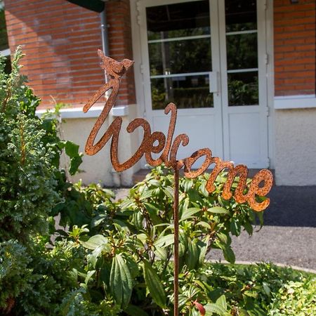 Logis - Hotel Restaurant Du Canard Hangest-sur-Somme ภายนอก รูปภาพ