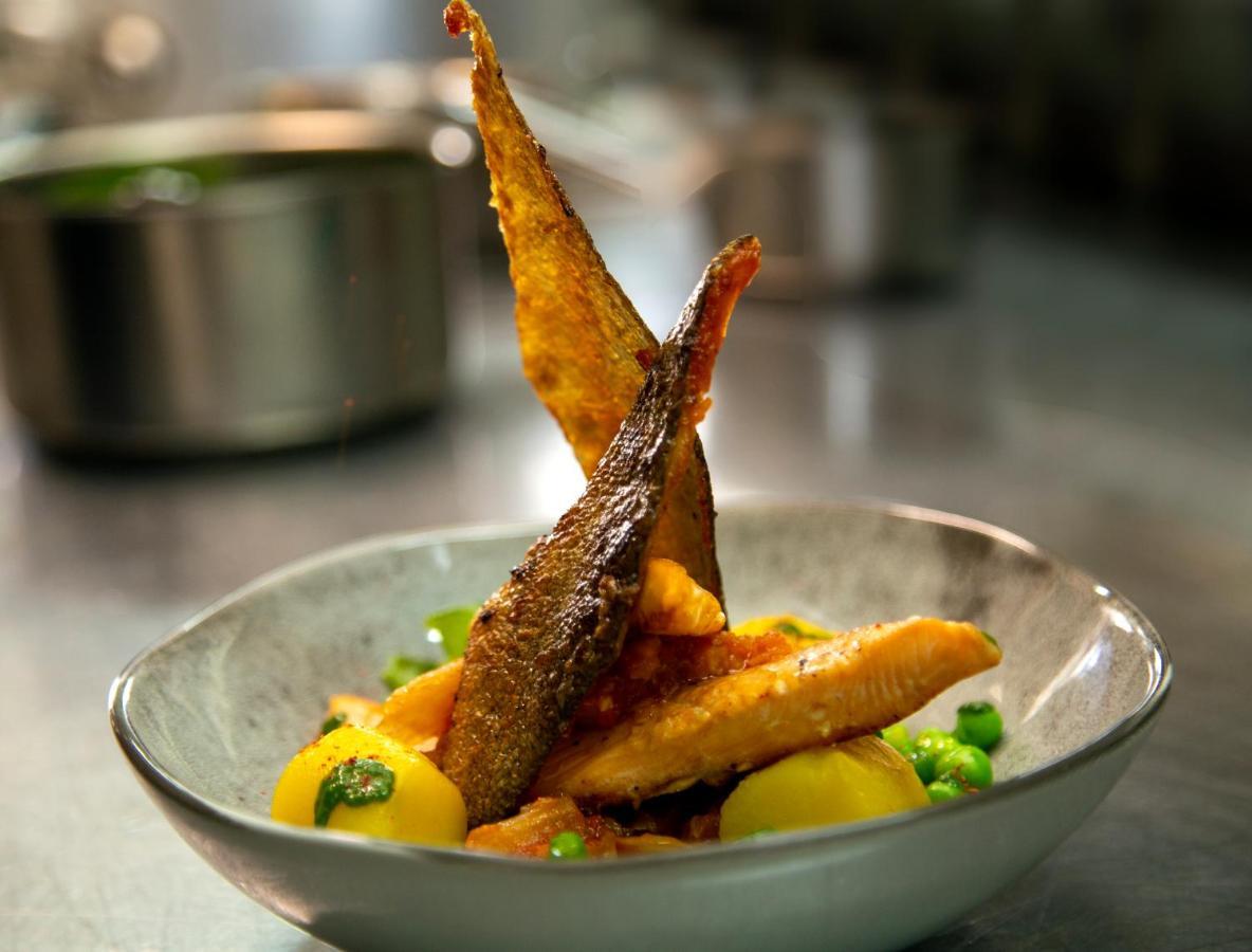 Logis - Hotel Restaurant Du Canard Hangest-sur-Somme ภายนอก รูปภาพ