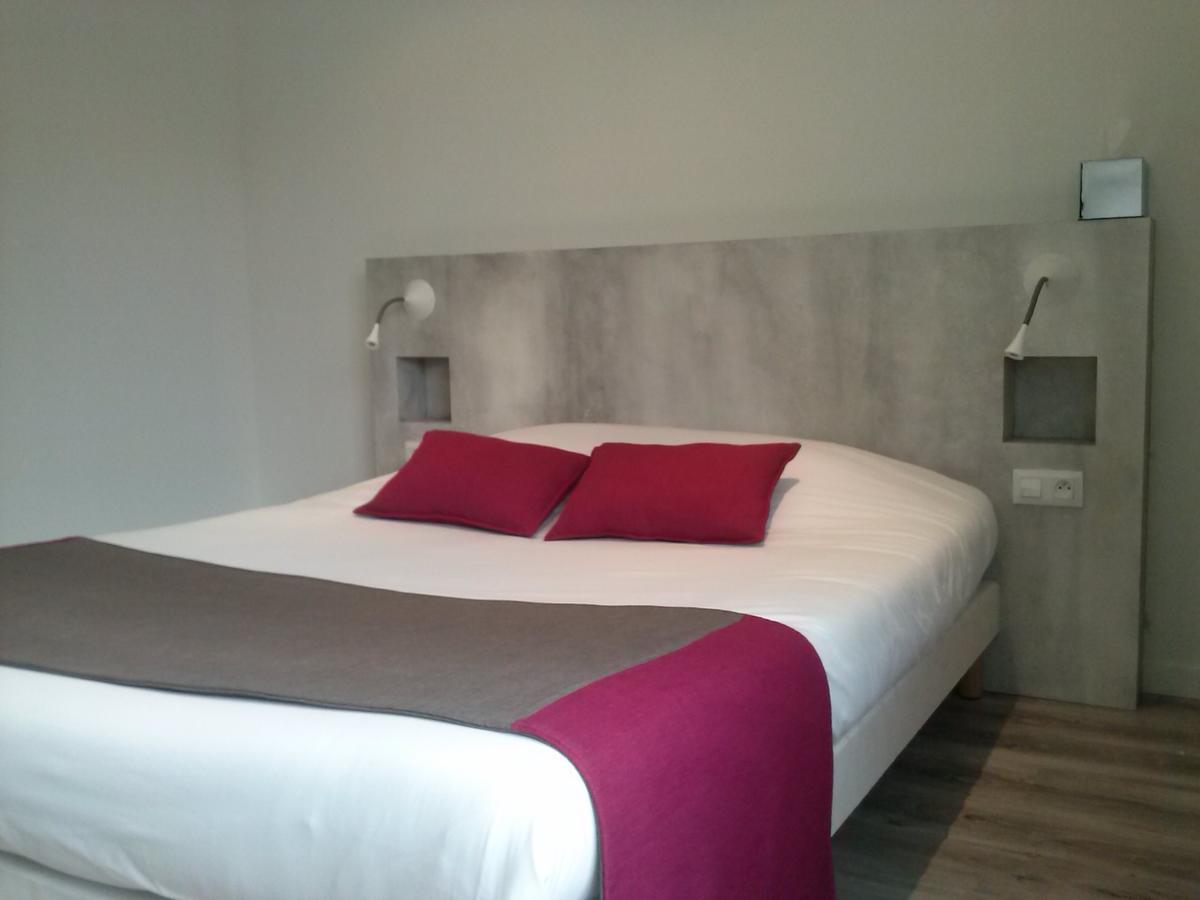 Logis - Hotel Restaurant Du Canard Hangest-sur-Somme ห้อง รูปภาพ