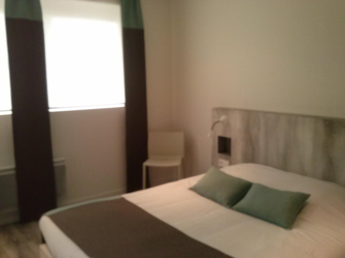 Logis - Hotel Restaurant Du Canard Hangest-sur-Somme ห้อง รูปภาพ